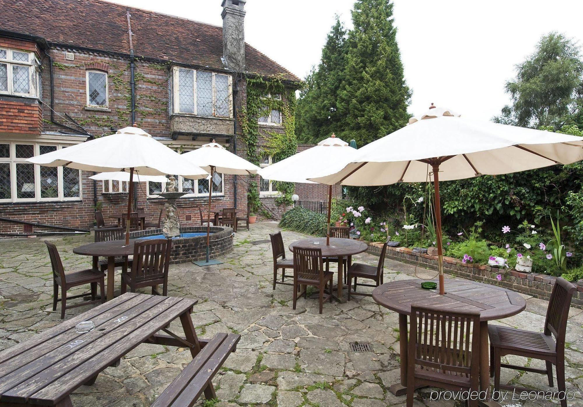 Roebuck By Greene King Hotel